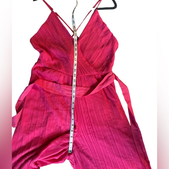 Beyond Words Womens Sleeveless Pleated Jumpsuit with Belt in Pink Coral Large - Picture 10 of 15
